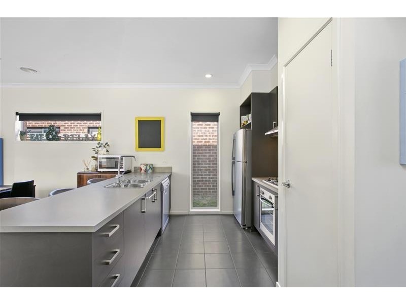 10 Hillclimb Drive, Leopold VIC 3224