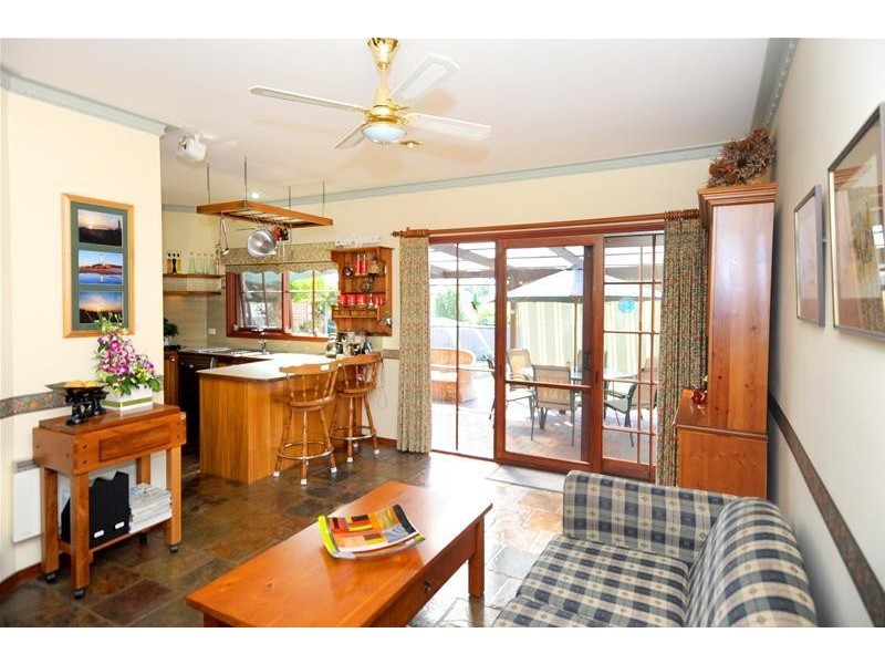 35-37 Cornthwaite Crescent, Leopold VIC 3224