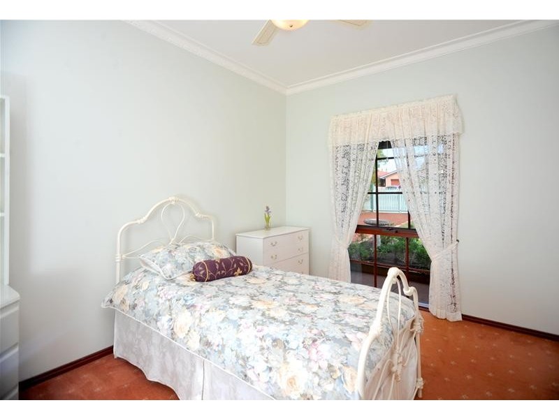 35-37 Cornthwaite Crescent, Leopold VIC 3224