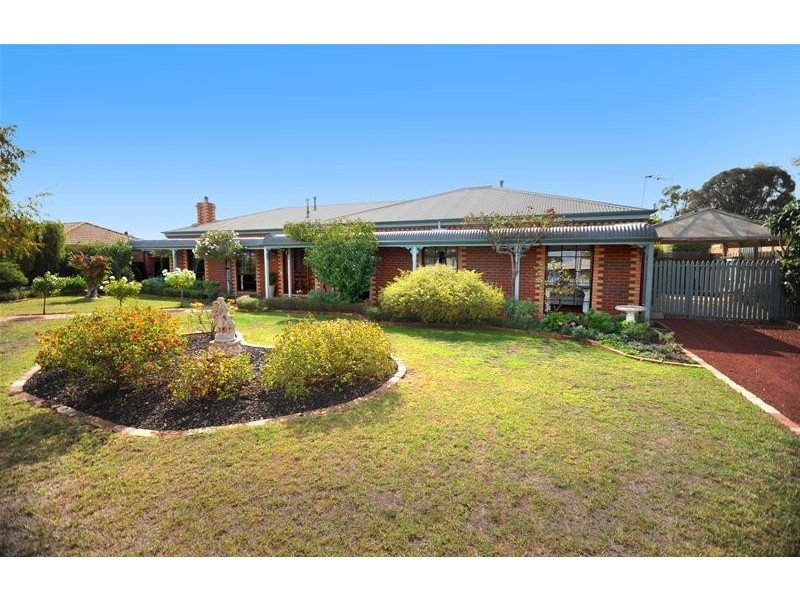 35-37 Cornthwaite Crescent, Leopold VIC 3224