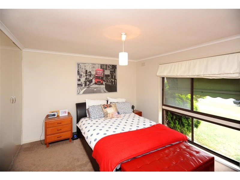 48 Darrambal Crescent, Leopold VIC 3224