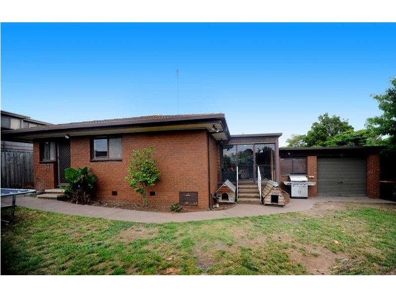 48 Darrambal Crescent, Leopold VIC 3224