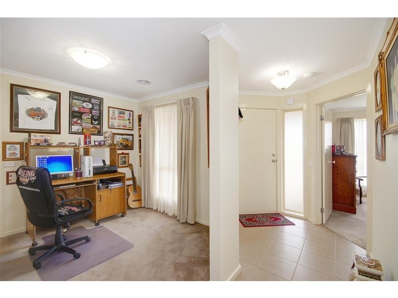 16 Silver Gull Court, Leopold VIC 3224