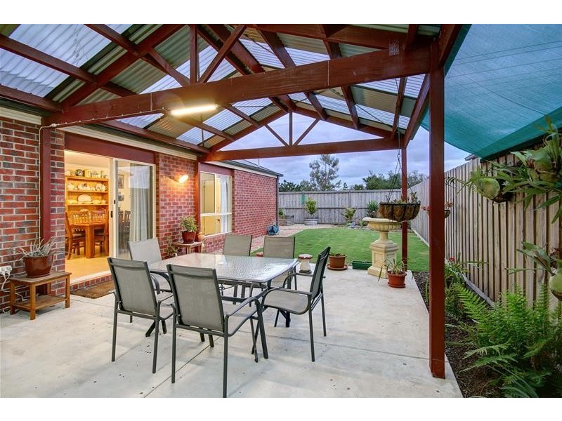16 Silver Gull Court, Leopold VIC 3224