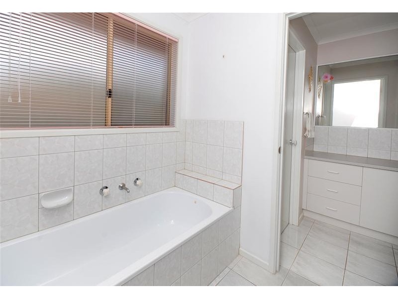 7 Koonangurt Road, Leopold VIC 3224