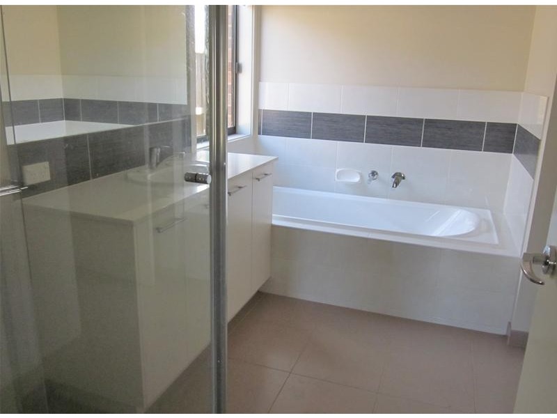 13 Jessie Way, Leopold VIC 3224