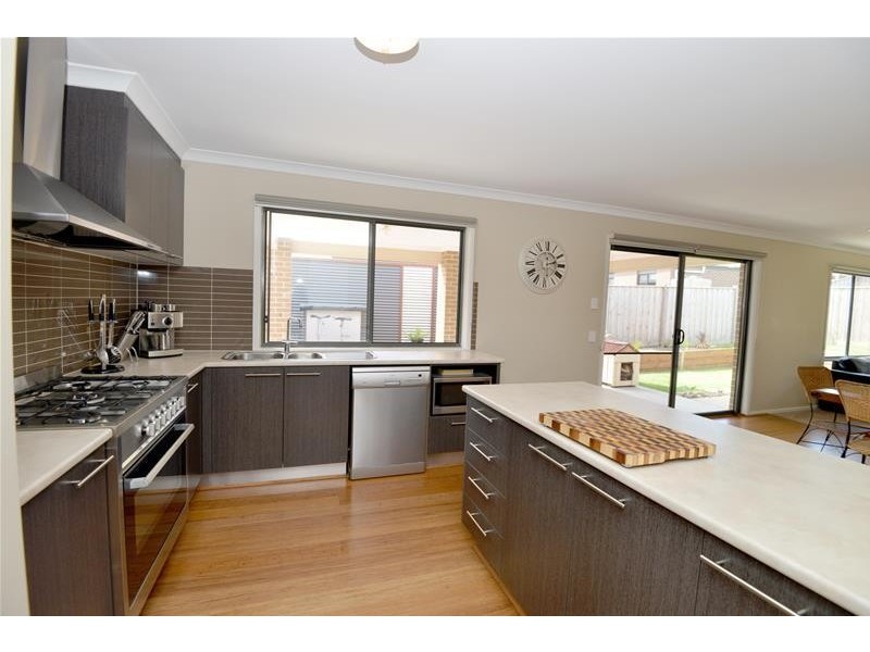 24 Hillclimb Drive, Leopold VIC 3224