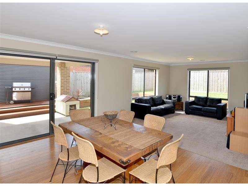 24 Hillclimb Drive, Leopold VIC 3224