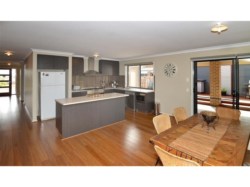 24 Hillclimb Drive, Leopold VIC 3224