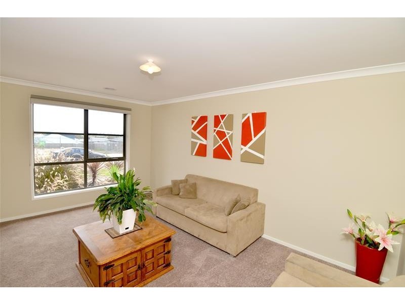 24 Hillclimb Drive, Leopold VIC 3224