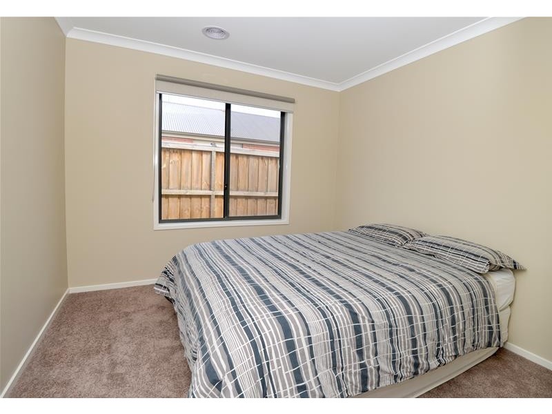 24 Hillclimb Drive, Leopold VIC 3224