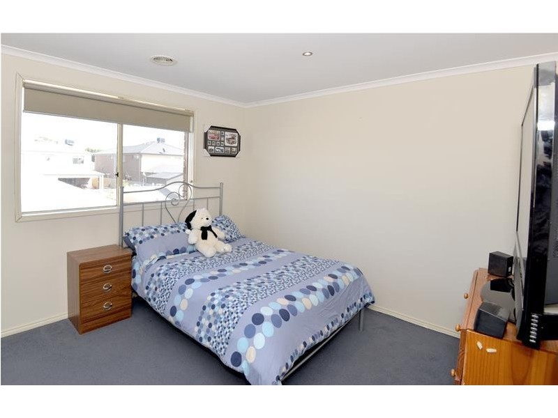 37 Trumper Crescent, Leopold VIC 3224
