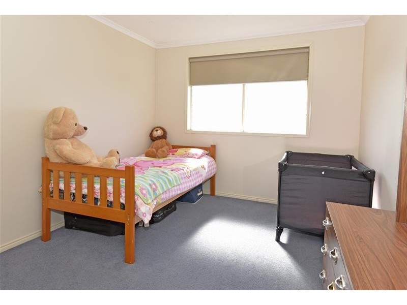 37 Trumper Crescent, Leopold VIC 3224