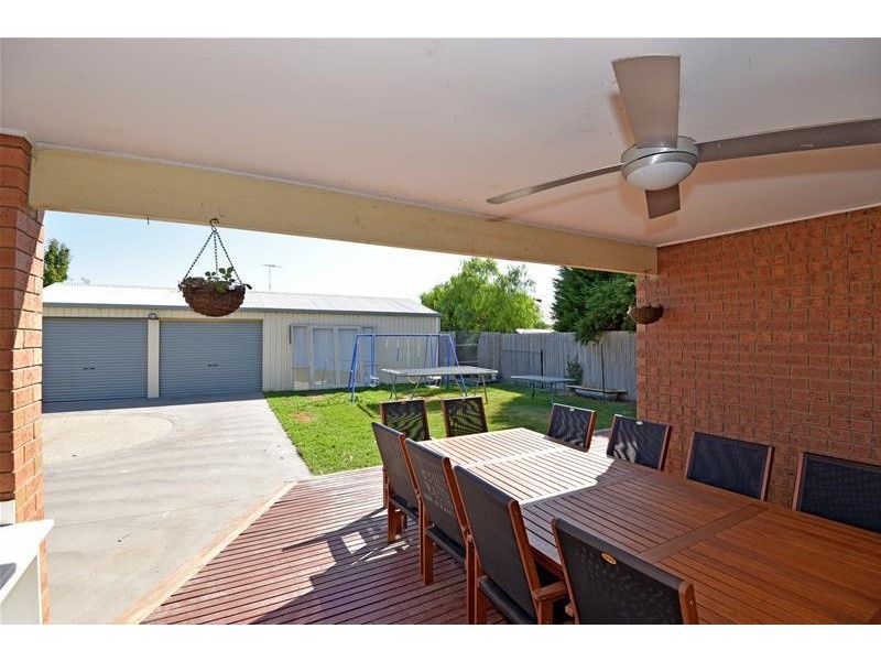 37 Trumper Crescent, Leopold VIC 3224