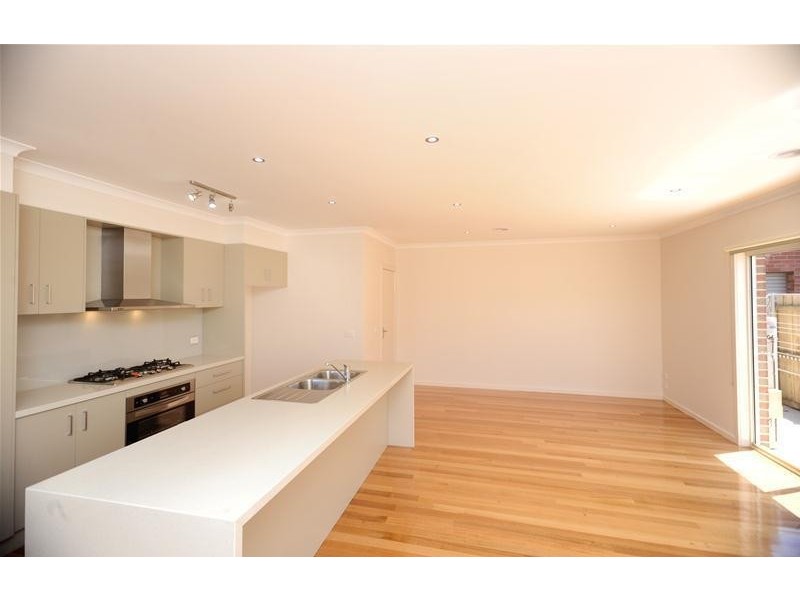 2/526 Ryrie Street, East Geelong VIC 3219