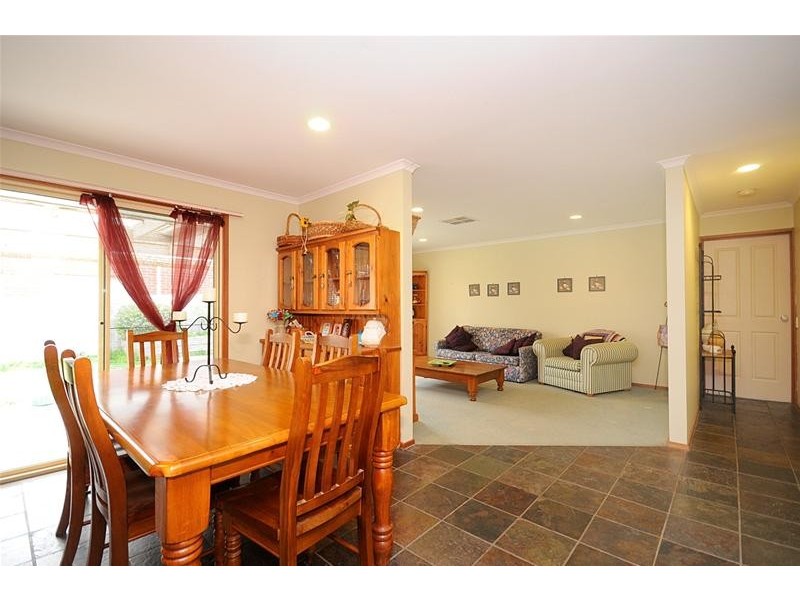 13 Heytesbury Drive, Leopold VIC 3224