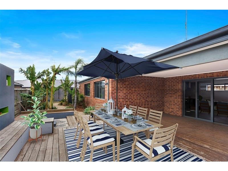 37 Estuary Boulevard, Leopold VIC 3224