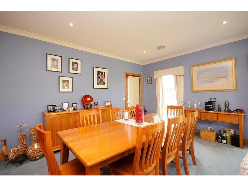 13 Balmoral Gardens, Leopold VIC 3224