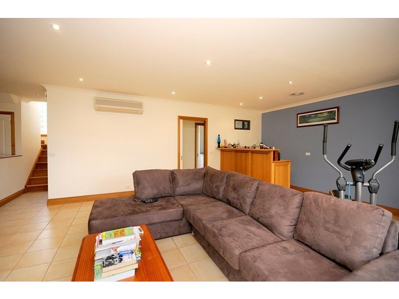 13 Balmoral Gardens, Leopold VIC 3224