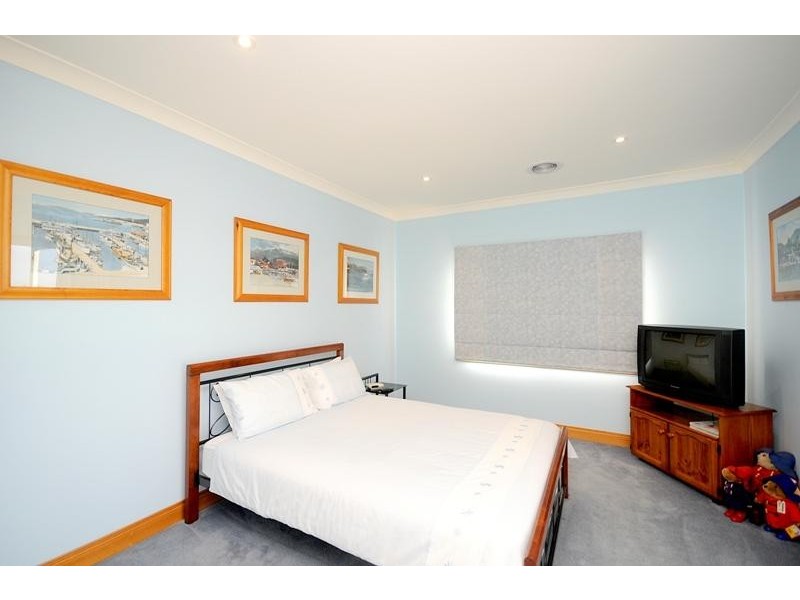 13 Balmoral Gardens, Leopold VIC 3224