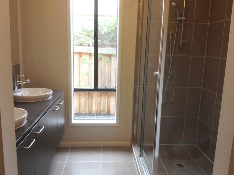 9 Tispa Drive, Leopold VIC 3224