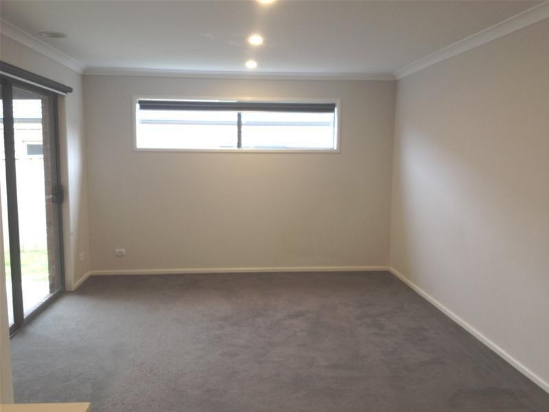 9 Tispa Drive, Leopold VIC 3224