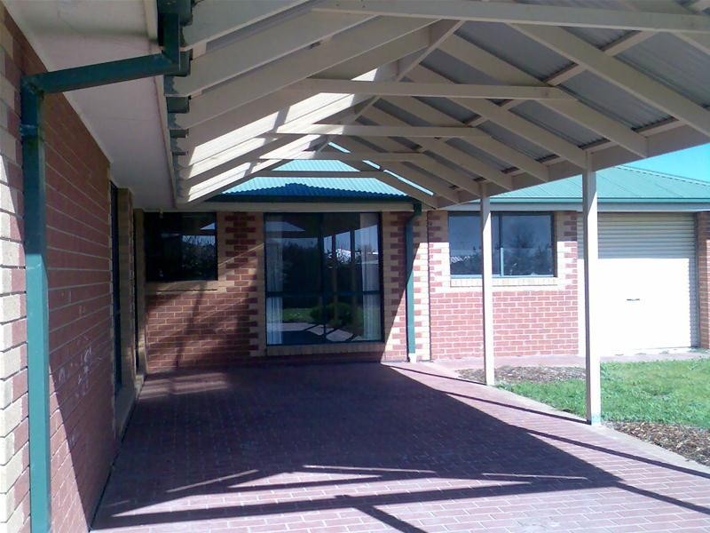 16 Arabando Drive, Leopold VIC 3224