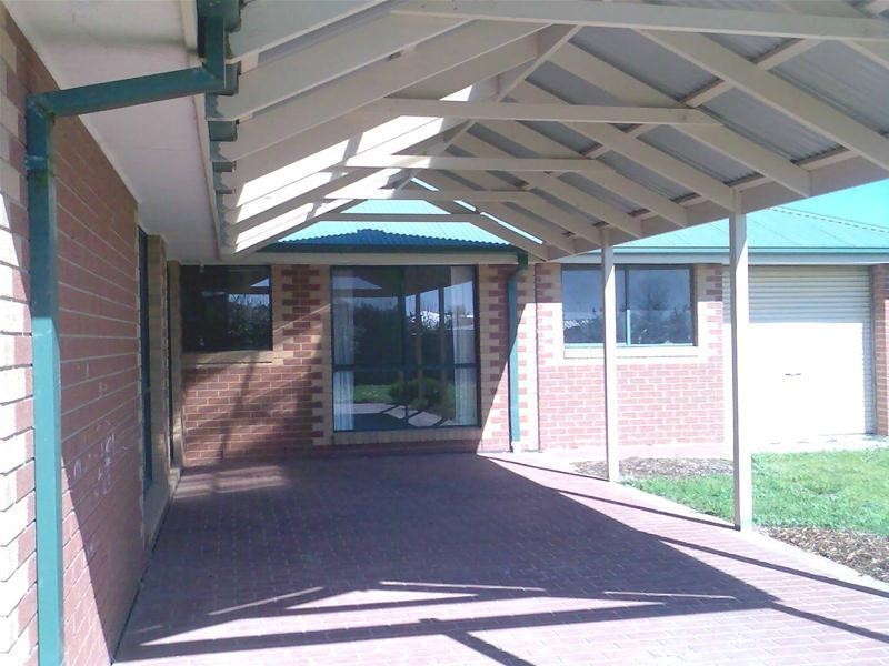 16 Arabando Drive, Leopold VIC 3224