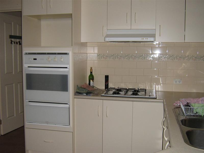 11 Burlington Crescent, Leopold VIC 3224