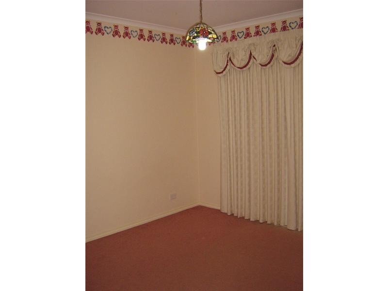 11 Burlington Crescent, Leopold VIC 3224