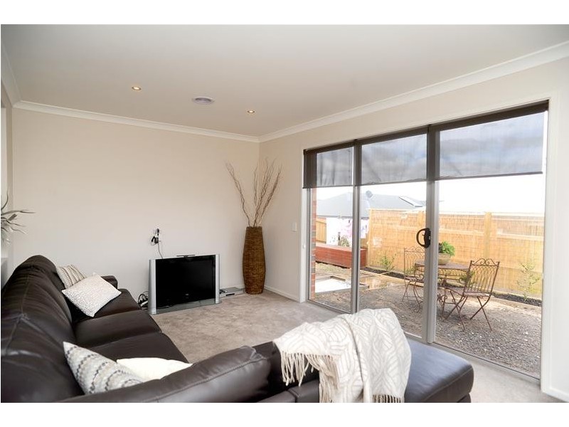 11 Ebbtide Drive, Leopold VIC 3224