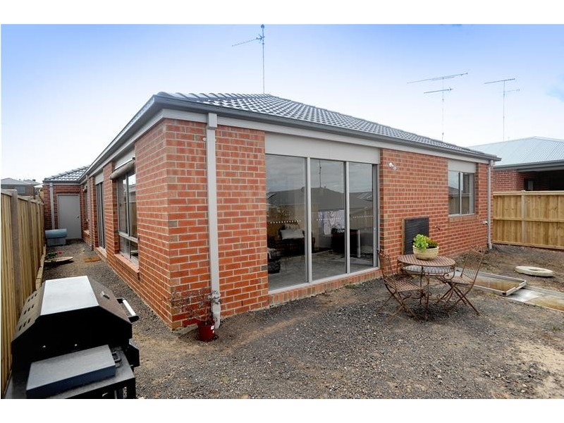 11 Ebbtide Drive, Leopold VIC 3224