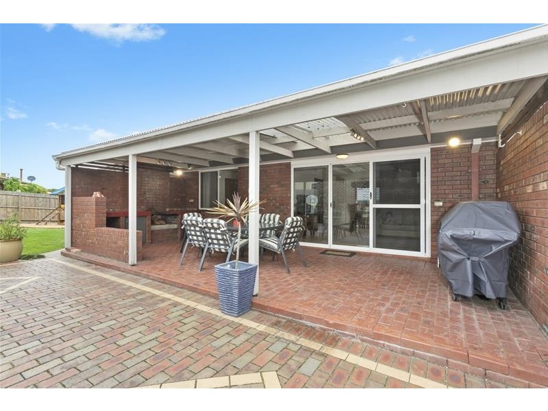 5 Rebecca Drive, Leopold VIC 3224