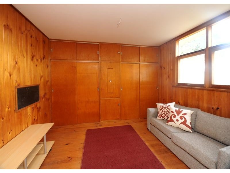 24 Ash Road, Leopold VIC 3224