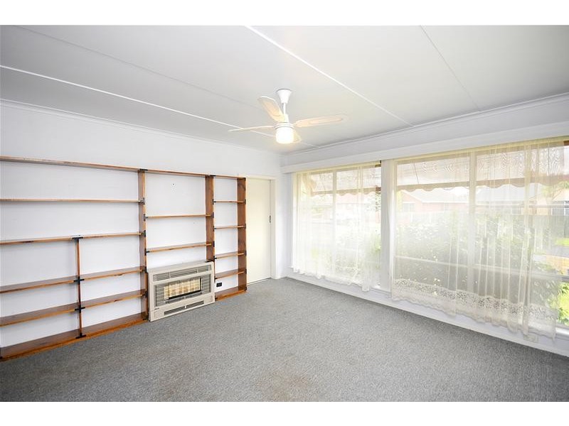 37 Mercury Crescent, Newcomb VIC 3219