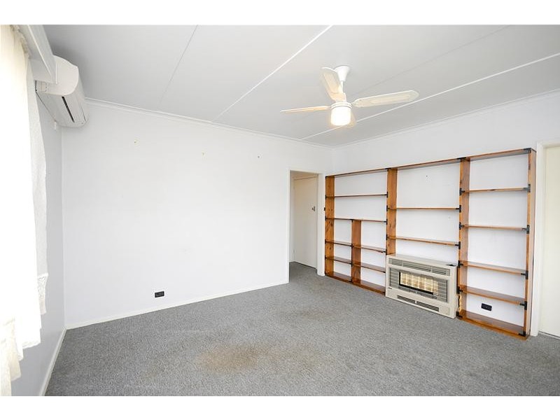 37 Mercury Crescent, Newcomb VIC 3219