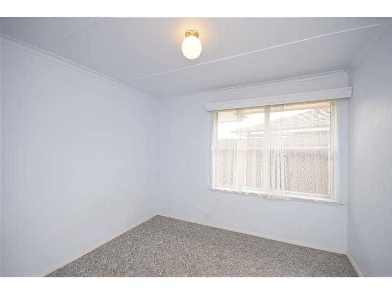 37 Mercury Crescent, Newcomb VIC 3219