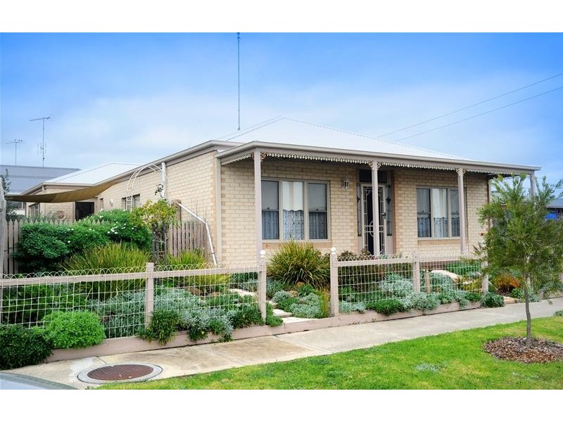 39 Warrawee Road, Leopold VIC 3224