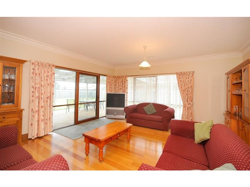 3 Darvel Court, Leopold VIC 3224