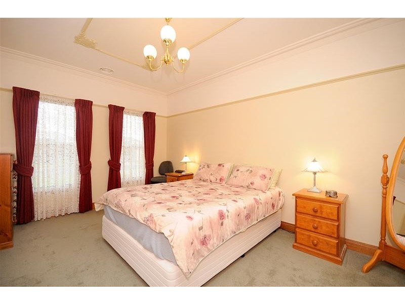 3 Darvel Court, Leopold VIC 3224