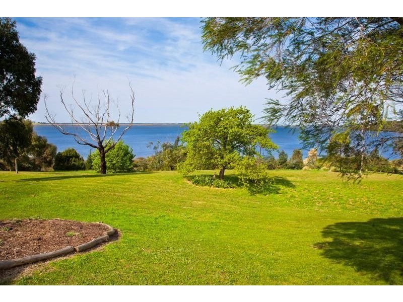 31 The Avenue, Leopold VIC 3224