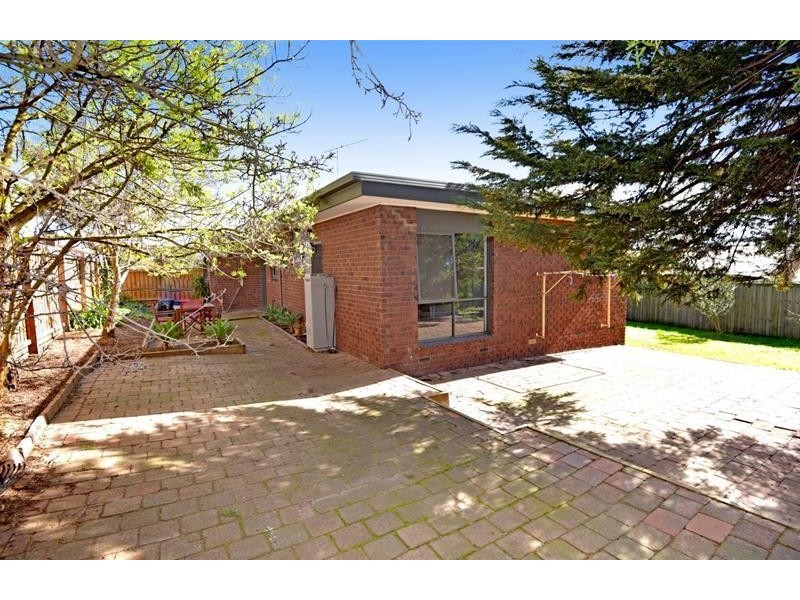 50 Darrambal Crescent, Leopold VIC 3224