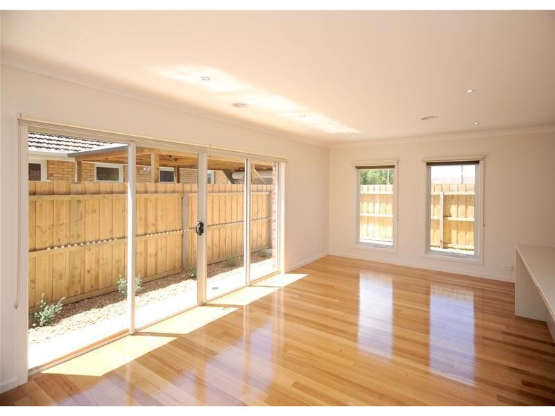 2/526 Ryrie Street, East Geelong VIC 3219