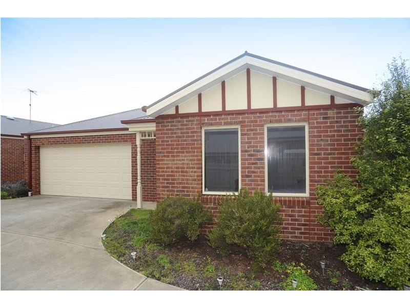 2/30 Trumper Crescent, Leopold VIC 3224