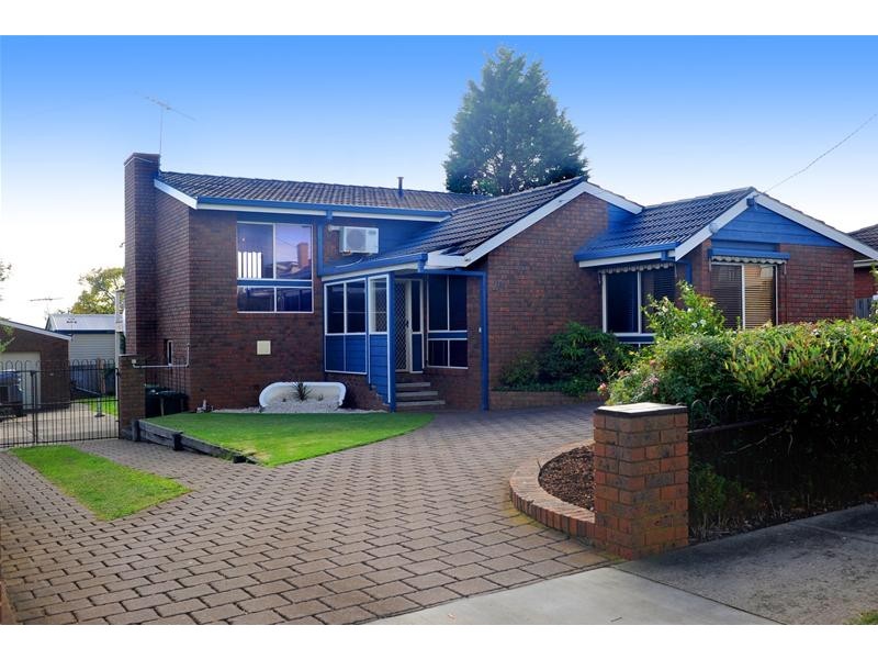 20 Donvale Drive, Leopold VIC 3224