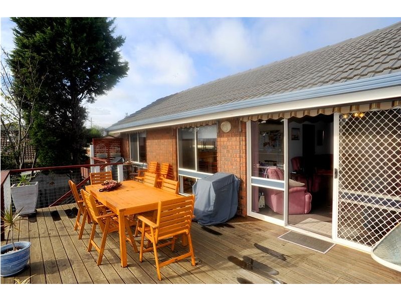 20 Donvale Drive, Leopold VIC 3224