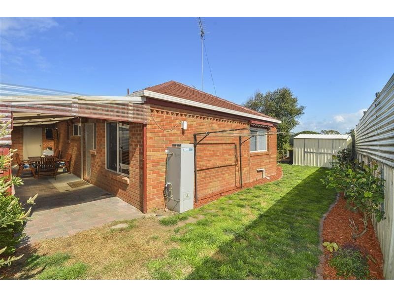 2/44 Burlington Crescent, Leopold VIC 3224