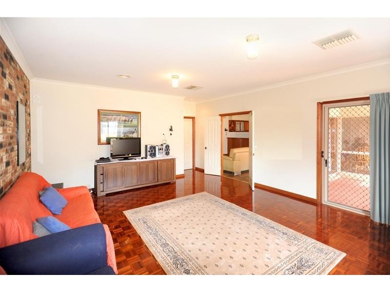 6 Willows Place, Leopold VIC 3224