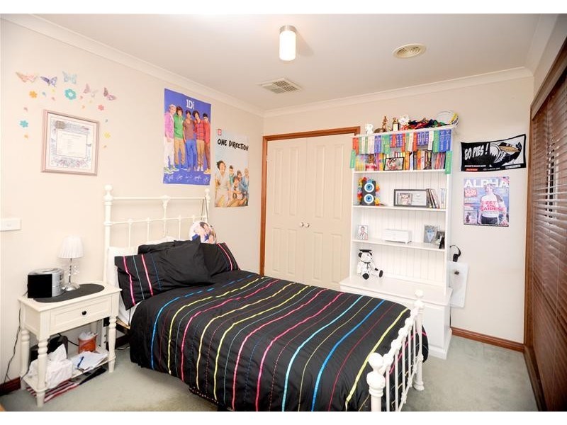 6 Willows Place, Leopold VIC 3224