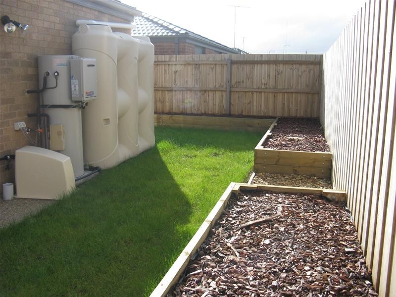 2 Farmland Lane, Leopold VIC 3224